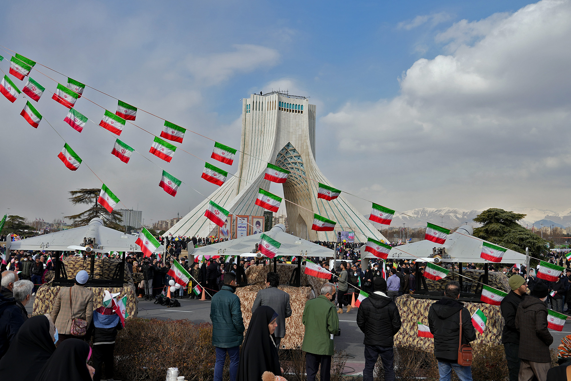 راهپیمایی ۲۲ بهمن در تهران-2